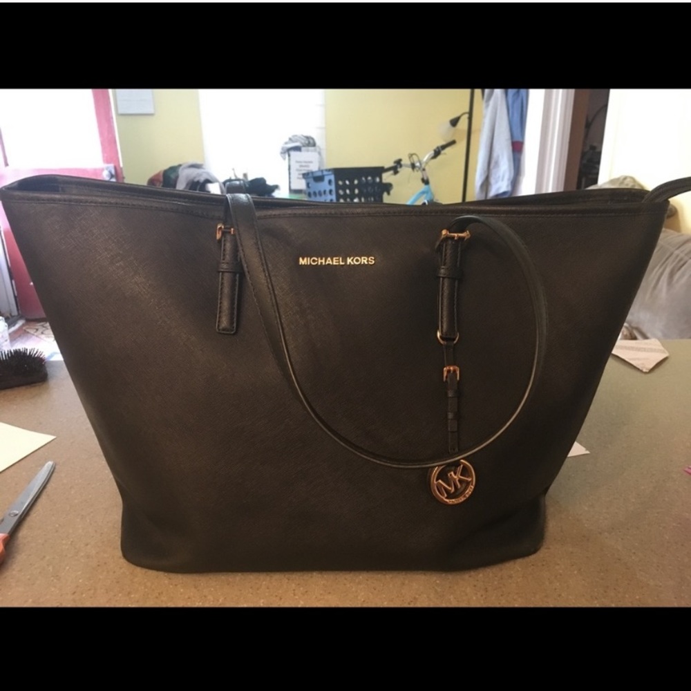 Michael Kors jet set extra large travel bag